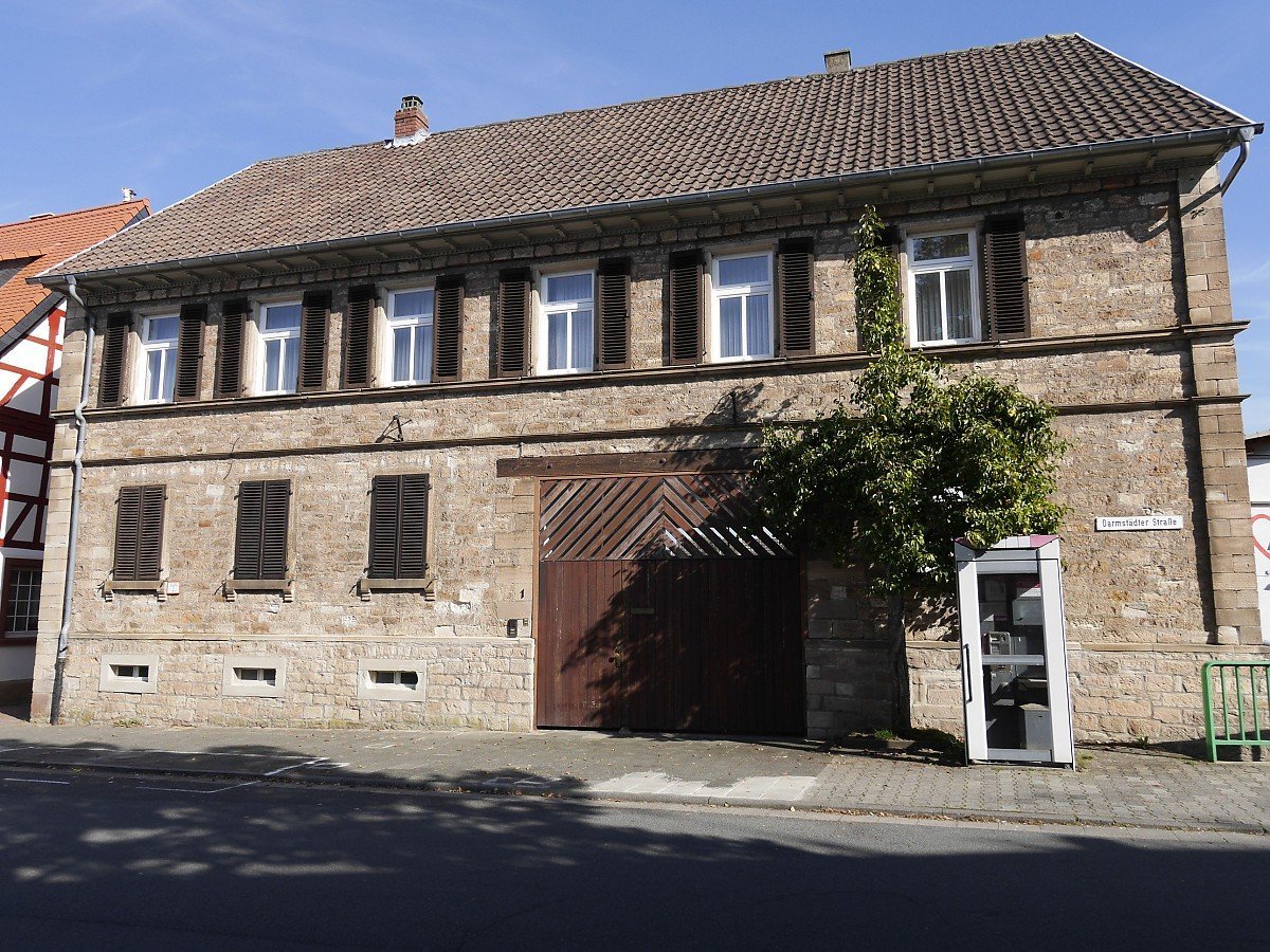 Foto Einfamilienhaus mit großem Platzangebot in Brensbach