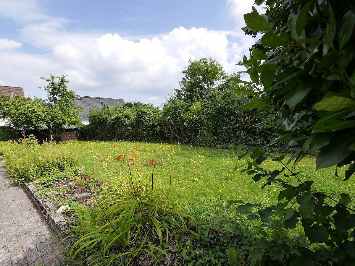 Foto Baugrundstück in Roßdorf