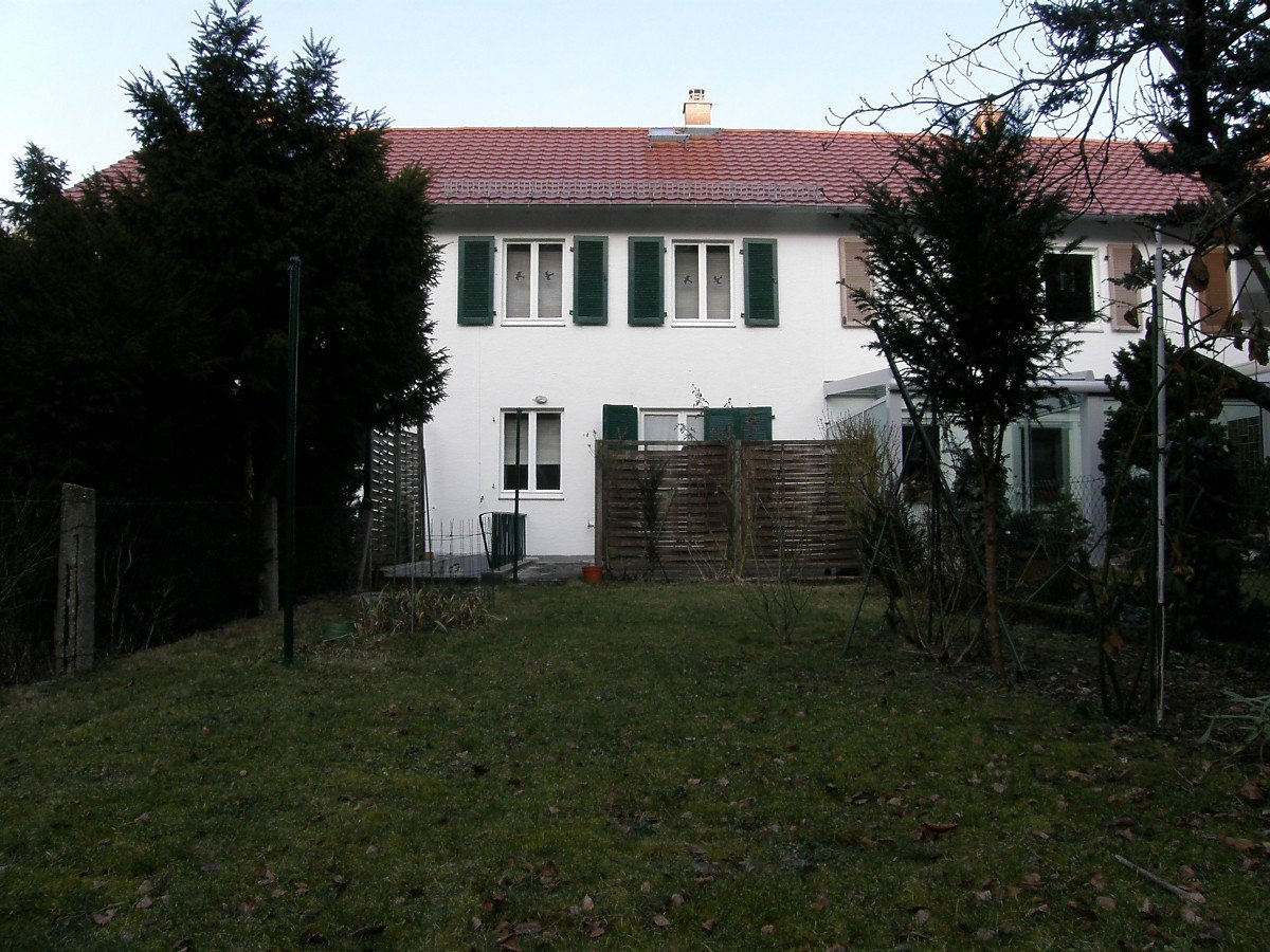 Foto Einfamilien-Reihenhaus in Darmstadt