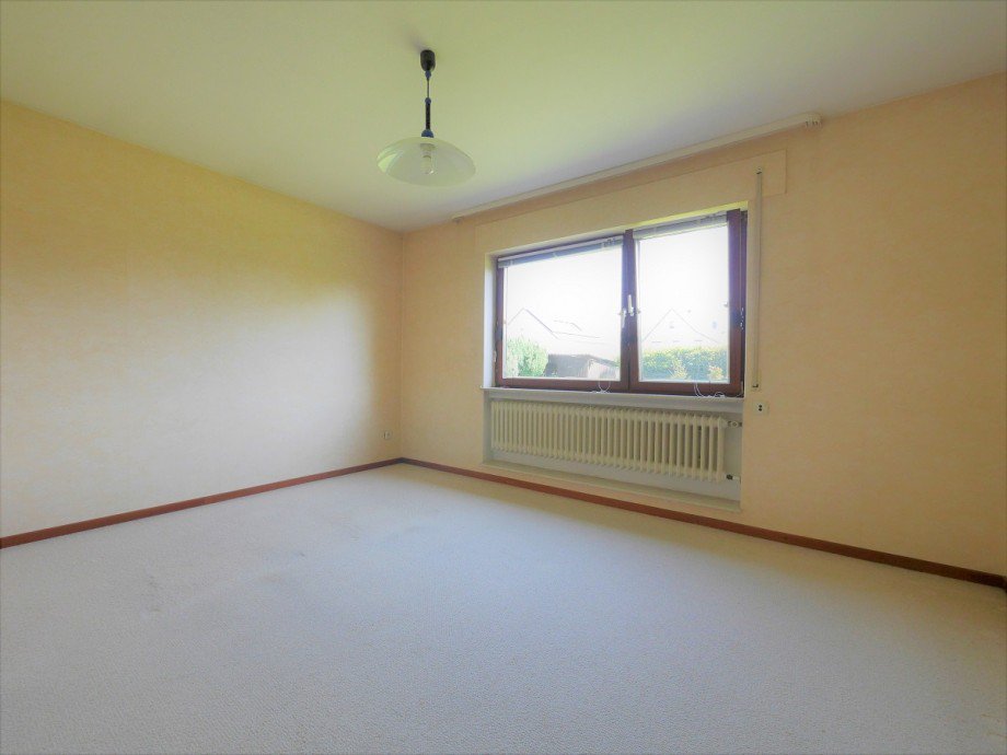 Kinder III/B�ro Einfamilienhaus Gro�-Bieberau