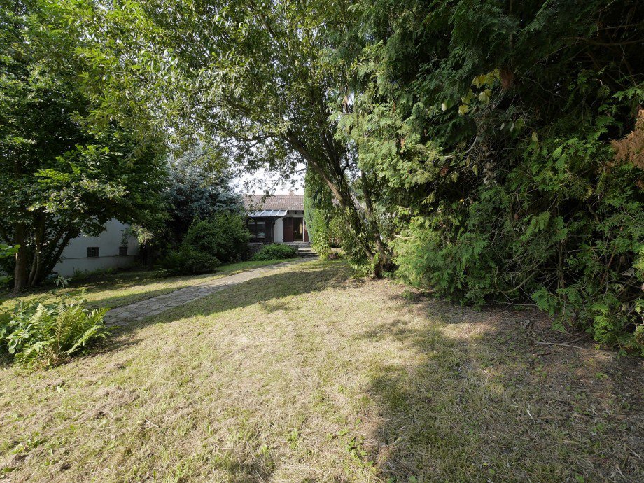 Ansicht R�ckseite Mehrfamilienhaus Reichelsheim-Gersprenz