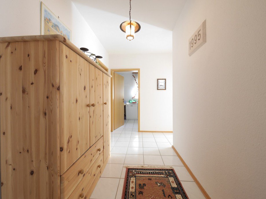 Flur KG Zweifamilienhaus Ober-Ramstadt