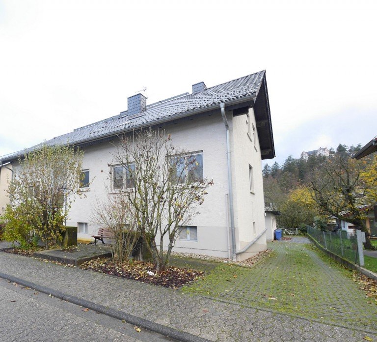 Mehrfamilienhaus mit Schlo�blick Fischbachtal Mehrfamilienhaus ERFOLGREICH VERMITTELT!
