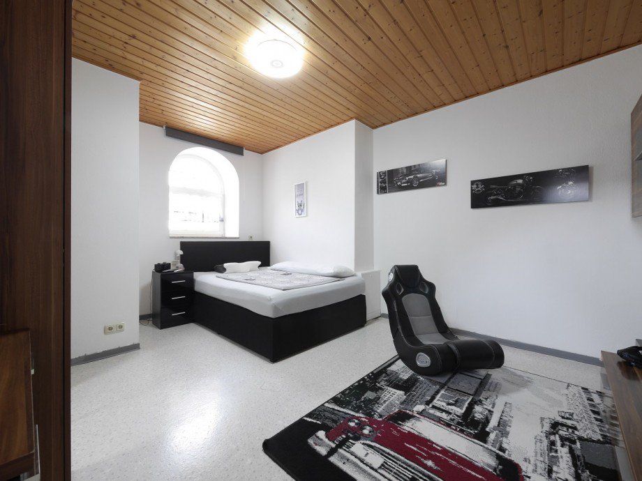 Kinderzimmer EG Mehrfamilienhaus Reinheim